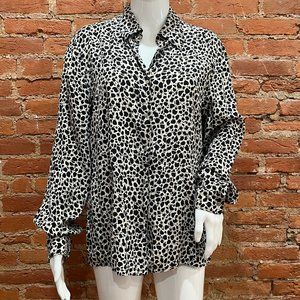 dana b. and Karen 100% Silk Animal Print Blouse Leopard Cheetah Size 10